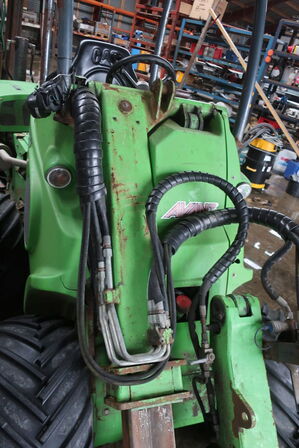 Multimaskine AVANT 640