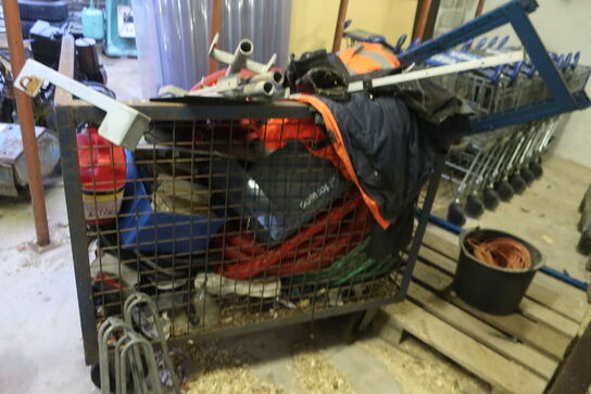 Gitterbur m. indhold