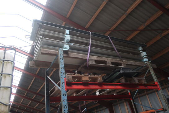 Portfag alu inkl. fjedre (obs: skal løftes ned af køber)