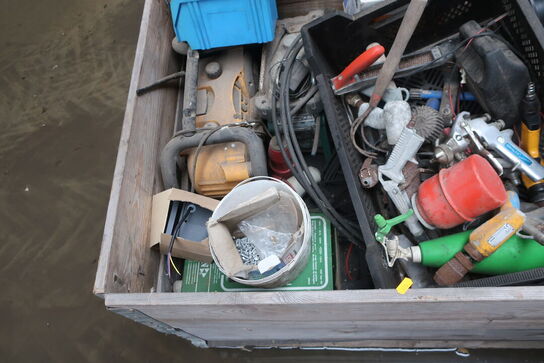 Palle m. div. indhold (se billeder)