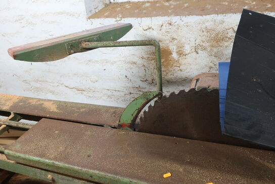 Bordrundsav/savværksmaskine 