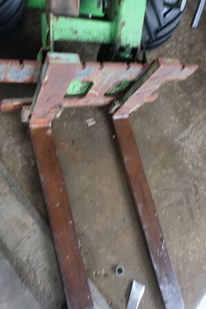 Multimaskine AVANT 640