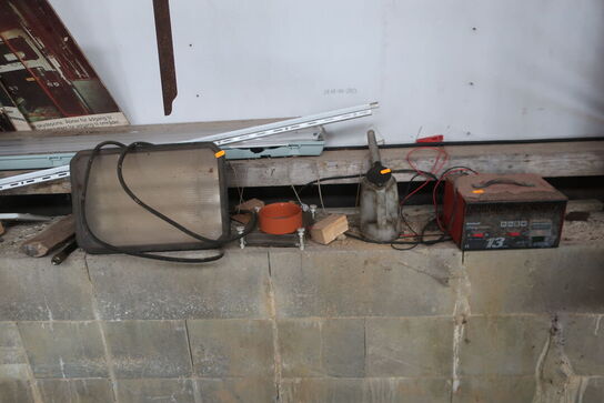 Lampe, kande, lader m.v.