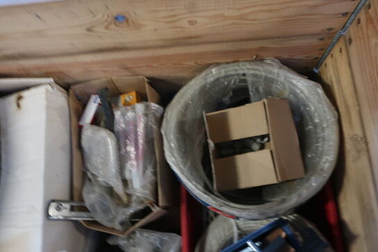 Palle m. div. indhold (se billeder)