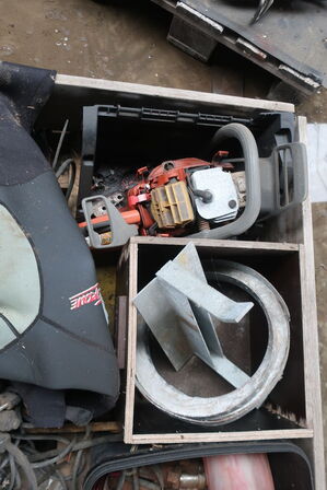 Palle m. div. indhold (se billeder)