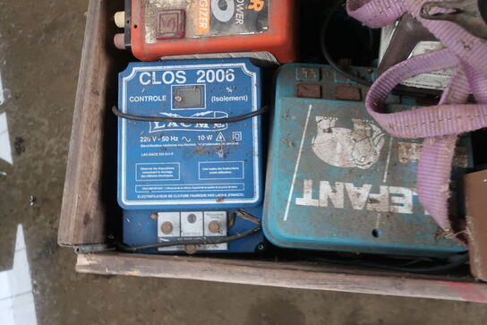 Div. ældre forsyninger til strømhegn