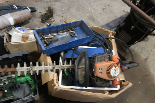 Vogn på hjul inkl. indhold