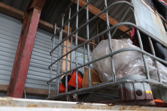 Div. indhold i paller og pallebur