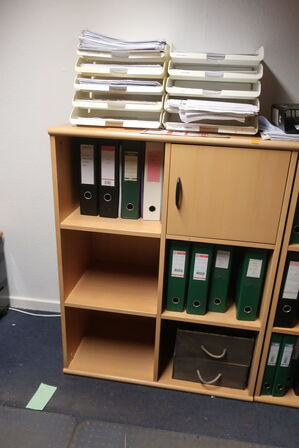 4 stk. kontorskabe/reoler