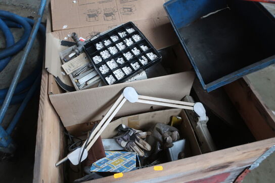 Palle m. div. indhold (se billeder)