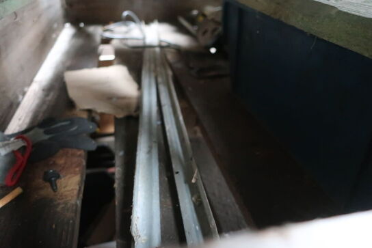 3 paller m. div. indhold (se billeder)