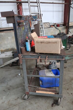 Værktøjsbord inkl. indhold