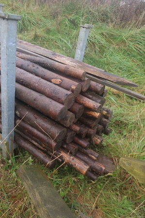 2 stk. barrel m. hegnspæle