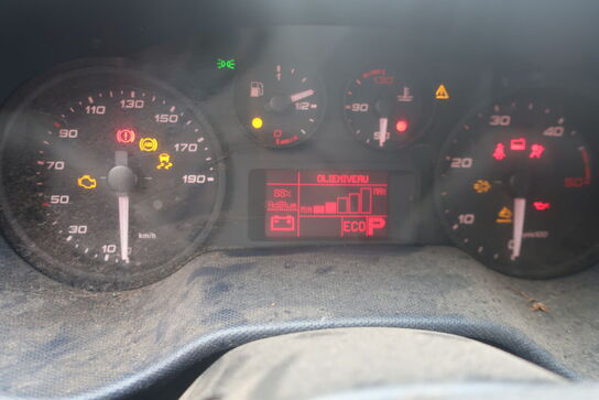 Ladbil/mandskabsvogn IVECO 35C21 3,0D