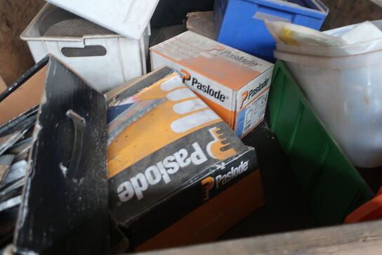 Palle m. div. indhold (se billeder)