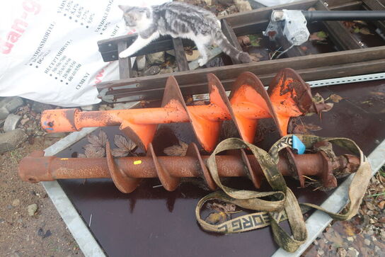 Pælebor, stige m.v.