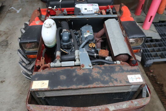 Minitraktor/redskabsbærer ANTONIO CARRARO Tigretrac