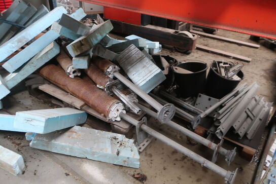 Portfag alu inkl. fjedre (obs: skal løftes ned af køber)