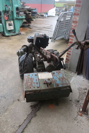 2 hjulet traktor (stand ukendt)