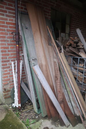 Div. paller, træ m.v. (se billeder)