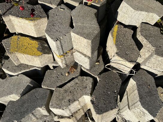 Assoreret Fliser og Brosten m.m