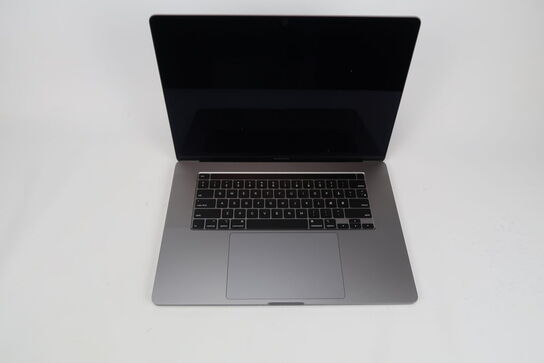 Apple Macbook Pro 16"