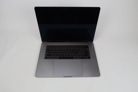 Apple Macbook Pro 15,4"