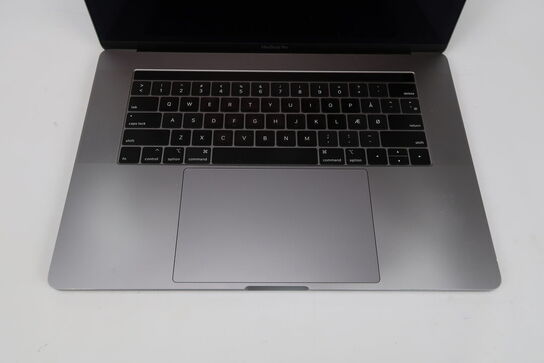 Apple Macbook Pro 15,4"