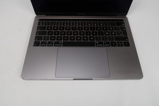 Apple Macbook Pro 13"