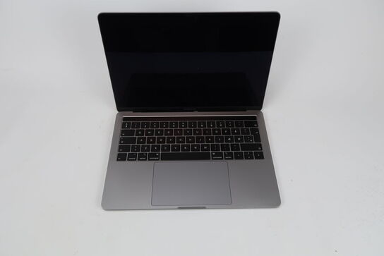 Apple Macbook Pro 13"