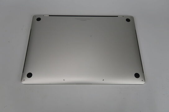Apple Macbook Pro 15,4"