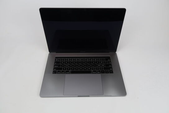 Apple Macbook Pro 15,4"