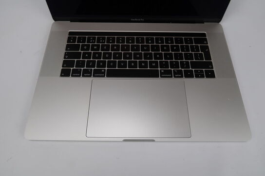 Apple Macbook Pro 15,4" LÆS BESKRIVELSE
