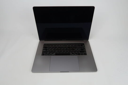 Apple Macbook Pro 15,4"