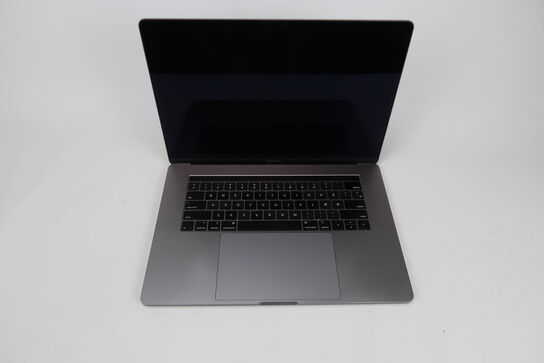 Apple Macbook Pro 15,4"