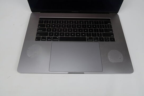Apple Macbook Pro 15,4" LÆS BESKRIVELSE