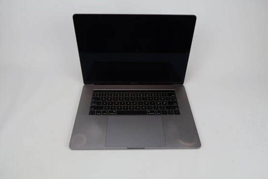 Apple Macbook Pro 15,4"