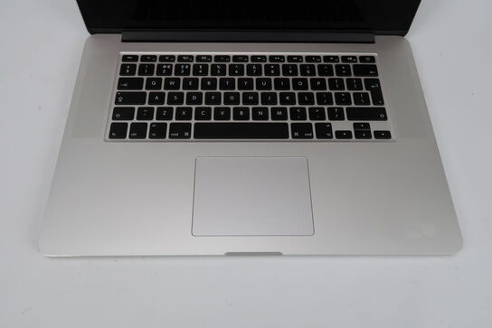 Apple Macbook Pro 15" LÆS BESKRIVELSE