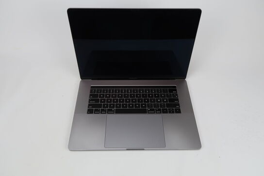 Apple Macbook Pro 15,4"