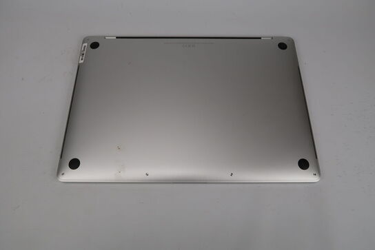Apple Macbook Pro 15,4"