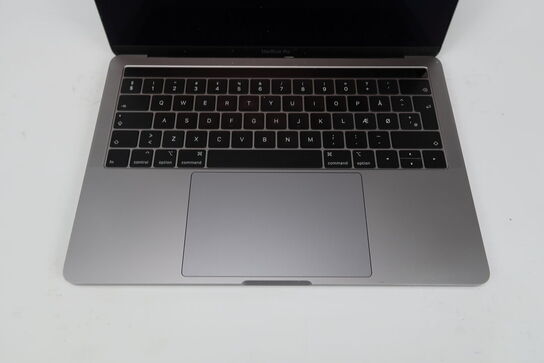 Apple Macbook Pro 13"
