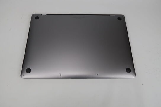 Apple Macbook Pro 15,4"