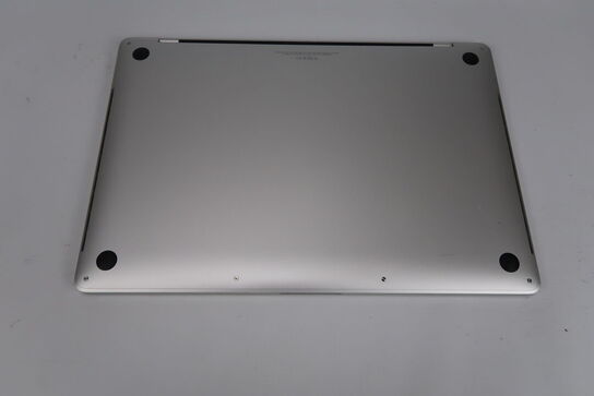 Apple Macbook Pro 15,4"
