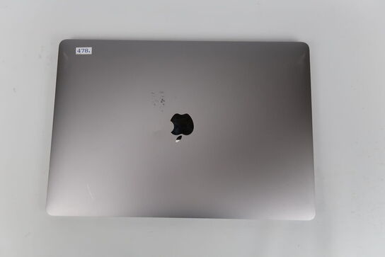 Apple Macbook Pro 15,4"