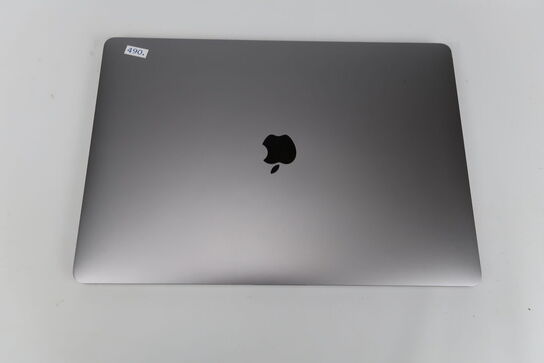 Apple Macbook Pro 15,4"