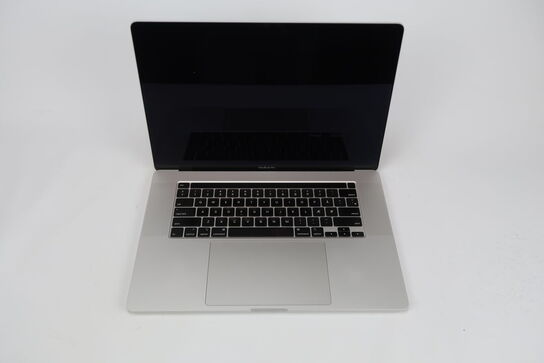 Apple Macbook Pro 16"