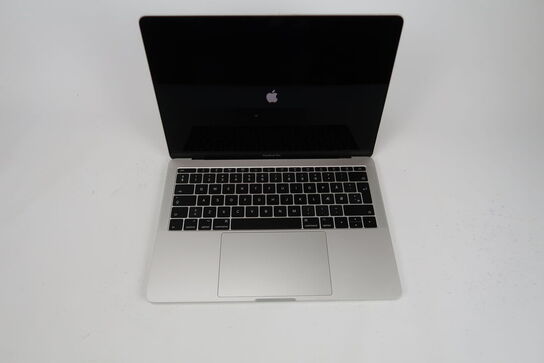 Apple Macbook Pro 13"