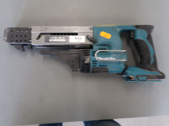 Gipssav MAKITA DFR550