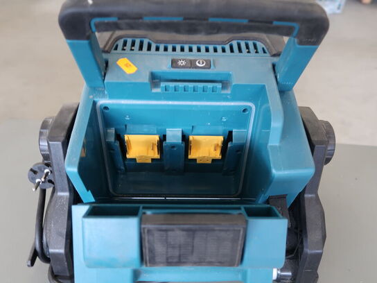 LED-lampe MAKITA DML809