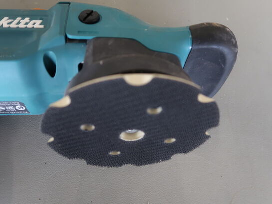 Polermaskine 125mm MAKITA DPO500 med 1 batteri